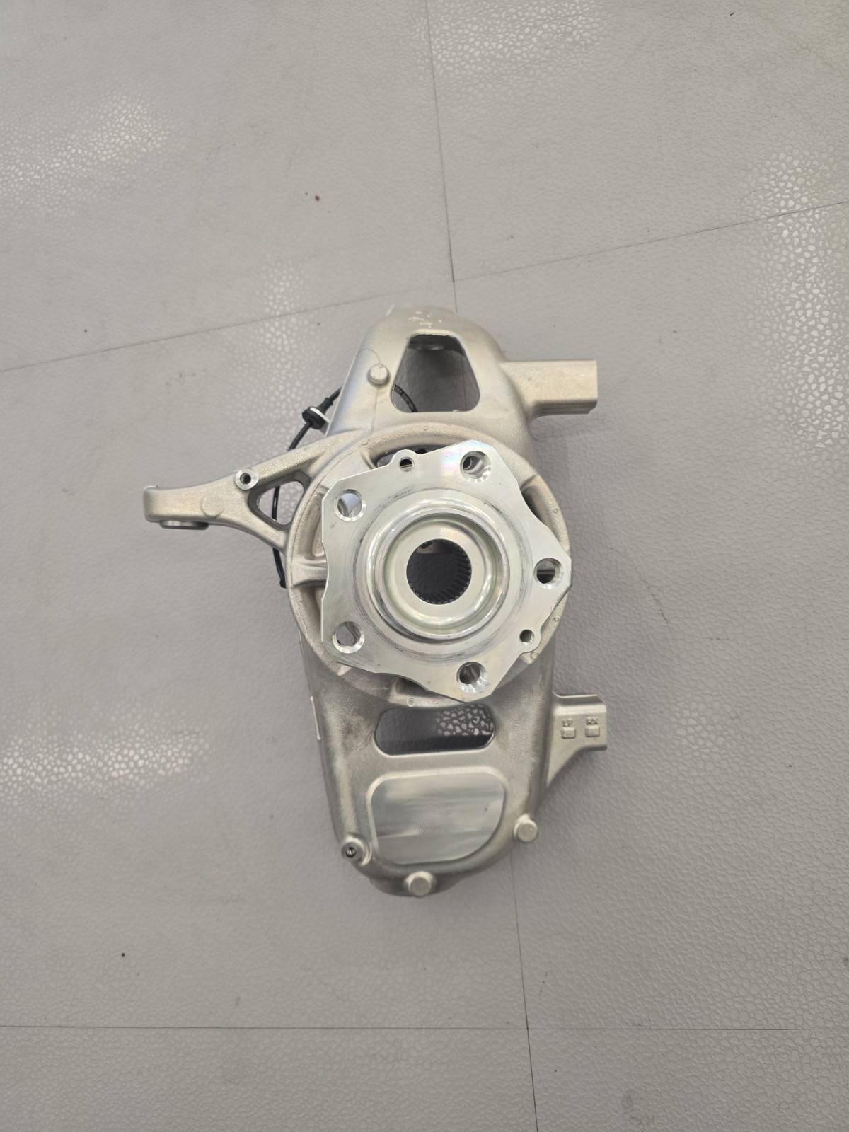 Ferrari F8 Tributo Front Left Hub carrier