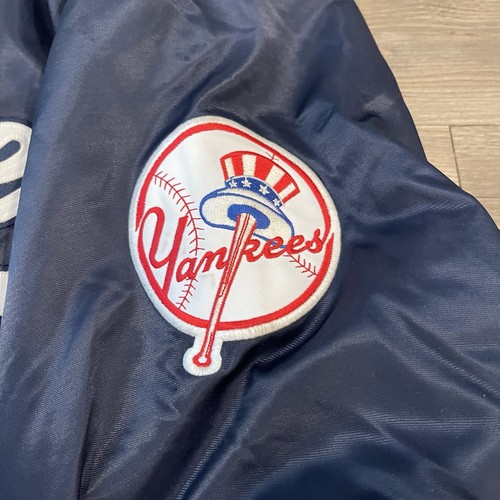 CHAQUETA DE SATÉN MAJESTUOSA DE COLECCIÓN AÑOS 90 MLB NEW YORK YANKEES TALLA XL AZUL MARINO - Imagen 10 de 13