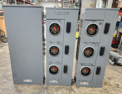   (2) EATON 1200 AMP METER STACK CG7M33CR W/ 800 AMP TERMINAL BOX CG3L38R