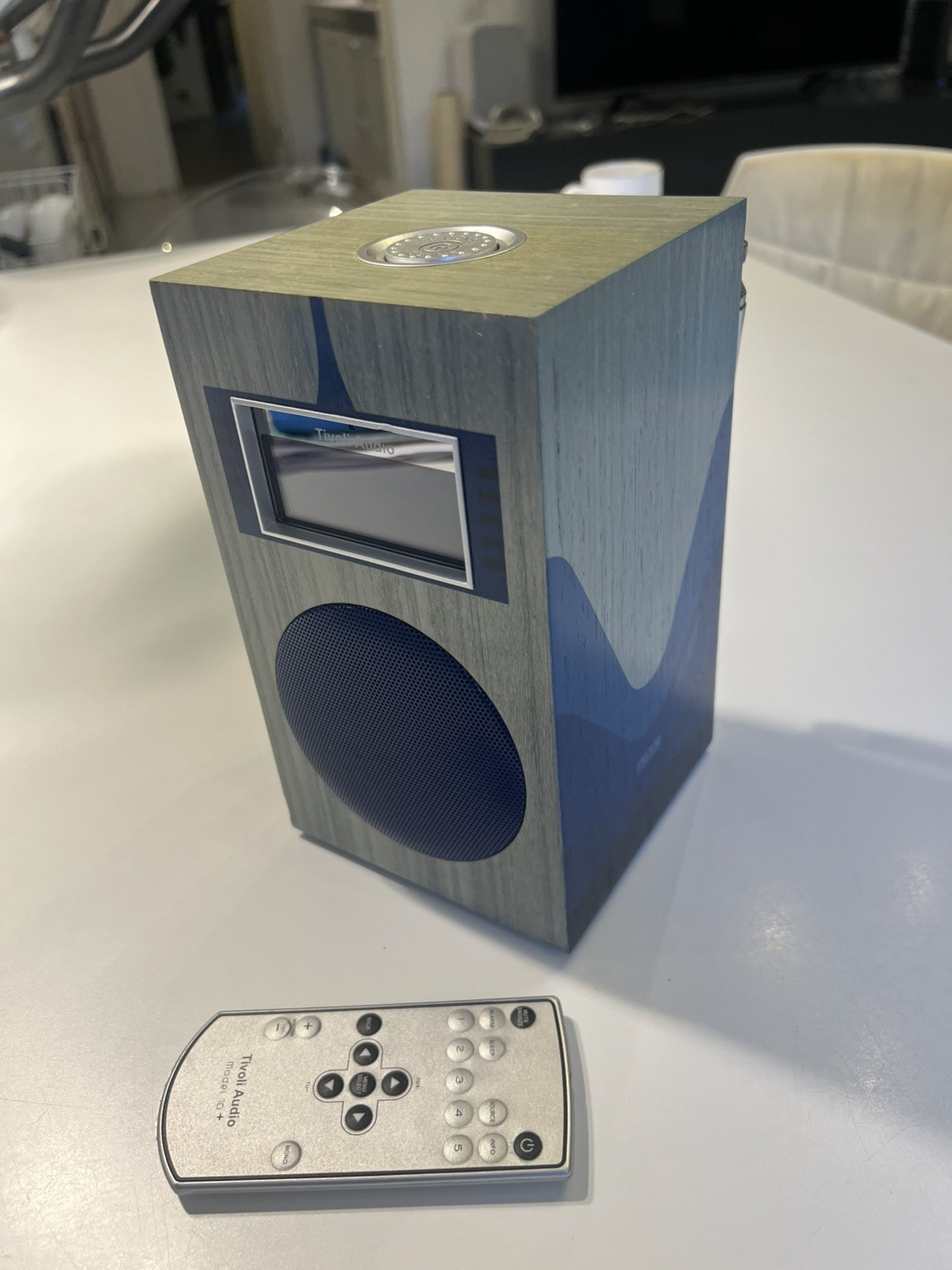 Tivoli Audio Model 10+ DAB/ DAB+/DMB/FM Clock Radio BBC Special Edition 