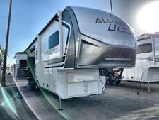 2026 Alliance Paradigm 388SP