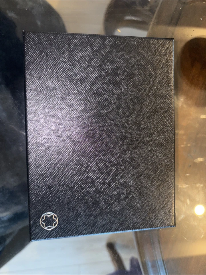 Mont Blanc Sartorial Tarjetero Y Porta Documentos 128594 Cuero Azul 4cc Foto 3 de 4