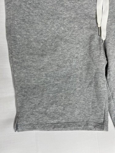 Calvin Klein Jeans Men's XL Gray Terry Knit Sweatpant Shorts Cotton - Picture 2 of 16