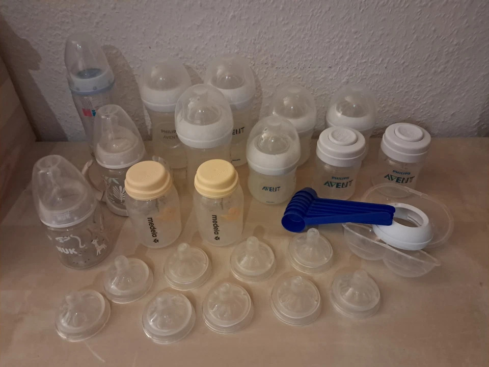 11 Babyflaschen Phillips Avent Nuk Anti Kolik Sauger Baby Zubehör Paket - Bild 3 von 4