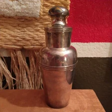 VTG William Adams Towle Silverplate MCM Cocktail Shaker w/ lemon press