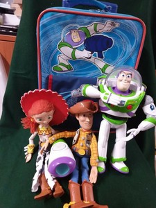 woody jessie buzz lightyear
