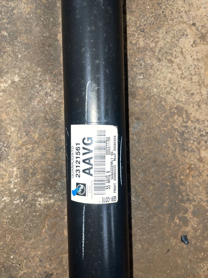 15 Cadillac ATS 2015 2,5 L tracción trasera eje de transmisión hélice 23121561 Foto 2 de 2