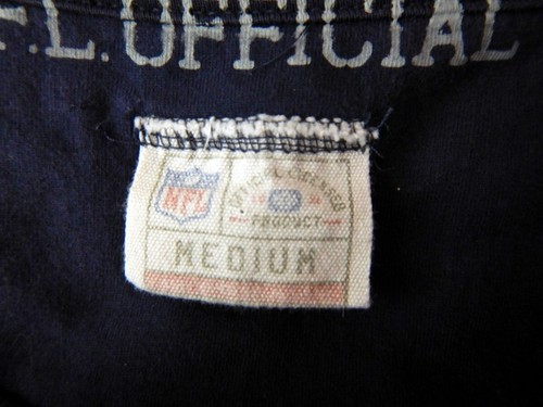 ✺Vintage✺ 1991 NFL SHIELD Logo Navy Blue Shirt - SIZE MEDIUM - Picture 3 of 4
