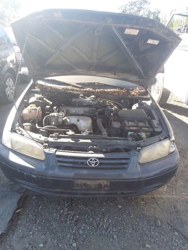 Used Air Cleaner Assembly fits: 1999 Toyota Camry 4 cylinder Grade A - Image 2 of 4