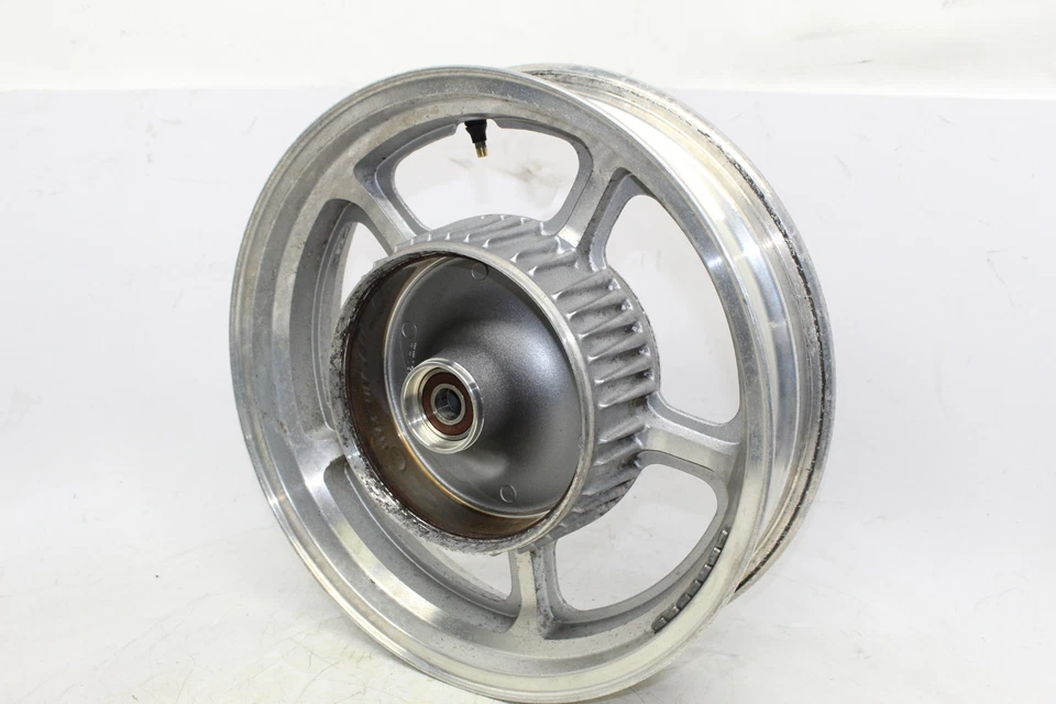 Llanta trasera Honda VT1100C Shadow Spirit 1100 2002 Foto 4 de 4