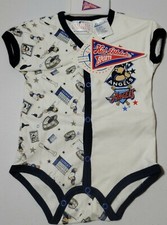 ANAHEIM ANGELS THROWBACK LOGO BABY SET SIZE 6M TO 9M