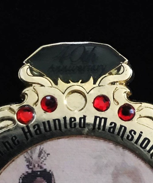 Disney DLR Haunted Mansion 40TH Attic Bride Groom Lenticular Wedding