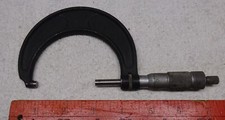 ** Large Outside MICROMETER - New Britain - USA made - 2-3 - NICE - Turns Freely