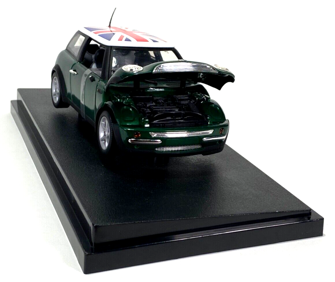 Hot Wheels 2001 Mini Cooper w/ Stand-1:18 Green-UK Union Jack Flag