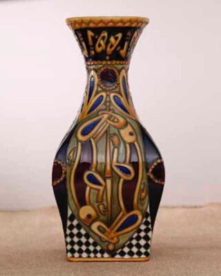 Moorcroft vase ''Field of Gold: The Staffordshire Hoard'', Designer: Alicia Amison