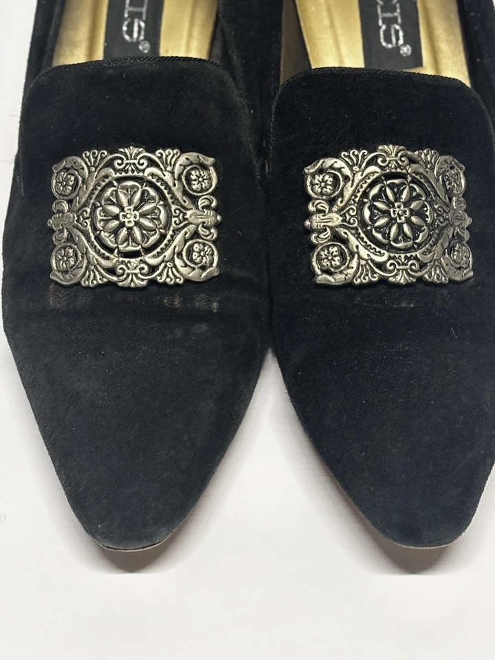 Mocasines Dolcis de gamuza negros para mujer 9M sin cordones planos barroco acento de metal vintage Foto 3 de 4
