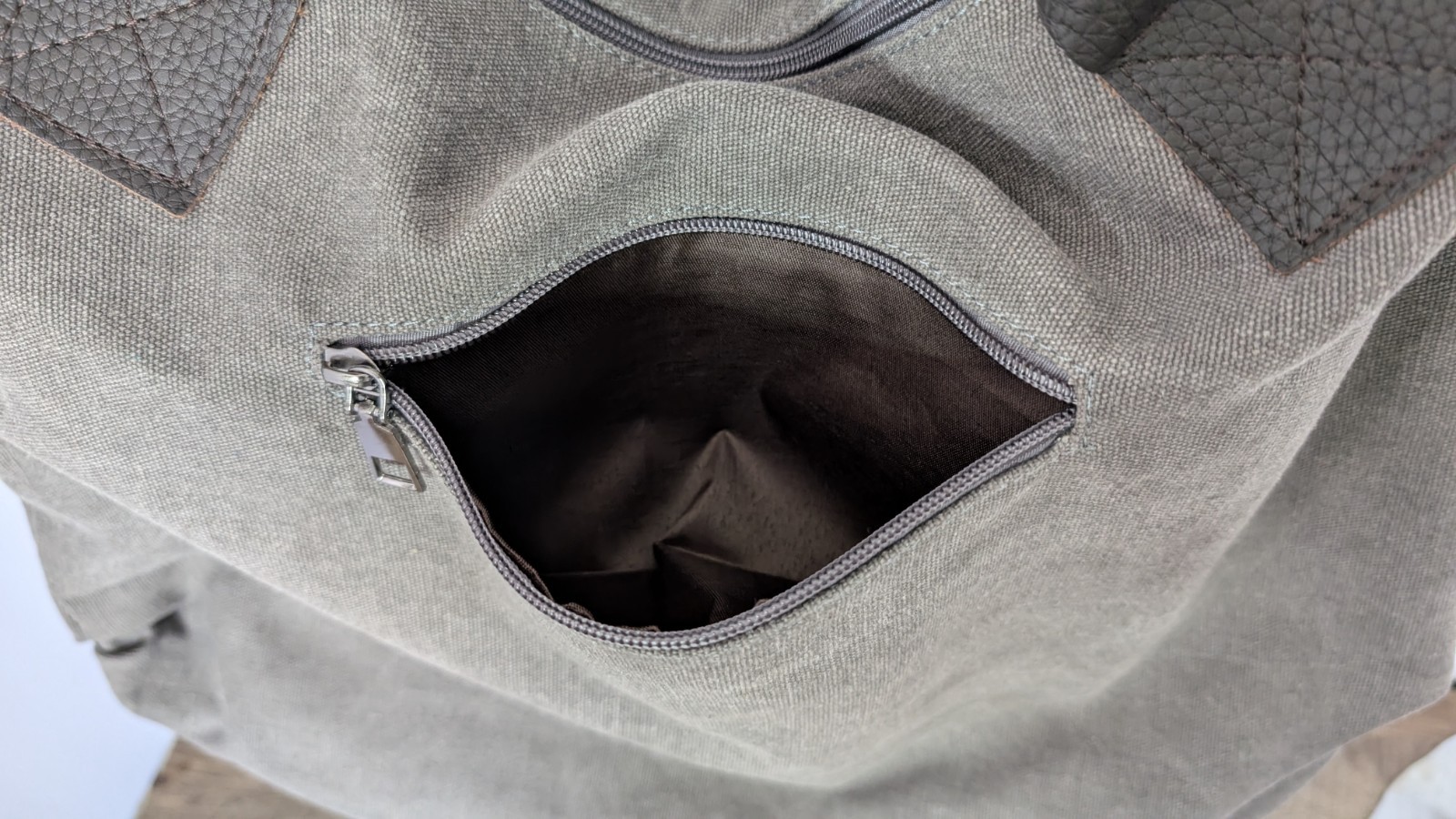 The Threaded Pear Everyday Tote - image 7