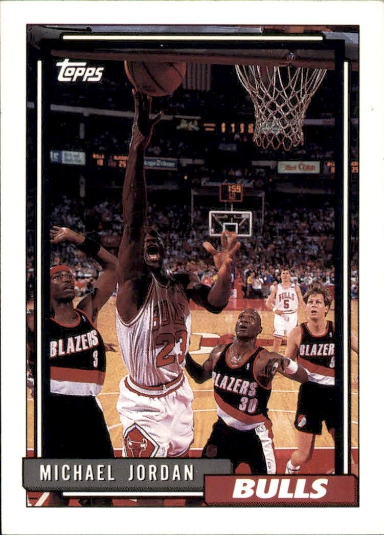 1992-93 Topps #141 Michael Jordan