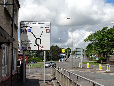 Photo 6x4 The Criterion Corner roundabout, Pembroke Dock Neyland  c2016