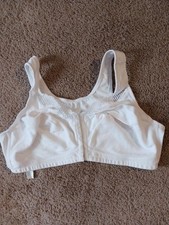 Exquisite Form Fully FRONT CLOSURE Crisscross Back Support Bra 44D White