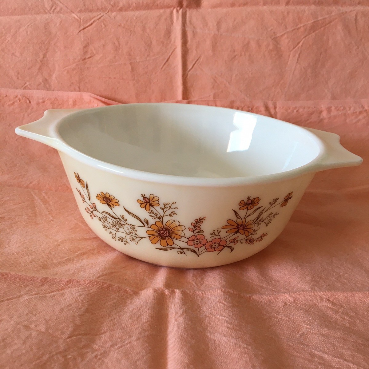 VTG PYREX England Mid Century Woodland Country Autumn 8” Casserole