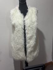 Universal Thread Womens OSFM Cream Faux Fur Vest Ivory Off White
