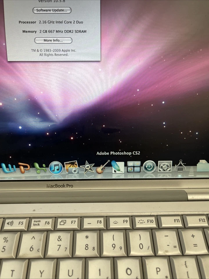2006 Apple MacBook Pro 15” Core 2 Duo 2.16ghz OSX 10.5.8 Funcionando - Imagem 4 de 4