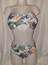 Gorgeous green floral bikini top bottom set size 16