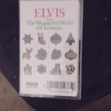 Elvis Presley Elvis Sings the Wonderful World of Christmas Holiday Cassette RCA