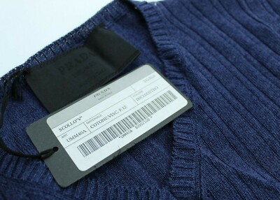Prada Milano Scollo ''V'' Cotton Inchiostro Navy V-Neck Short Sleeve Top Size 50,0