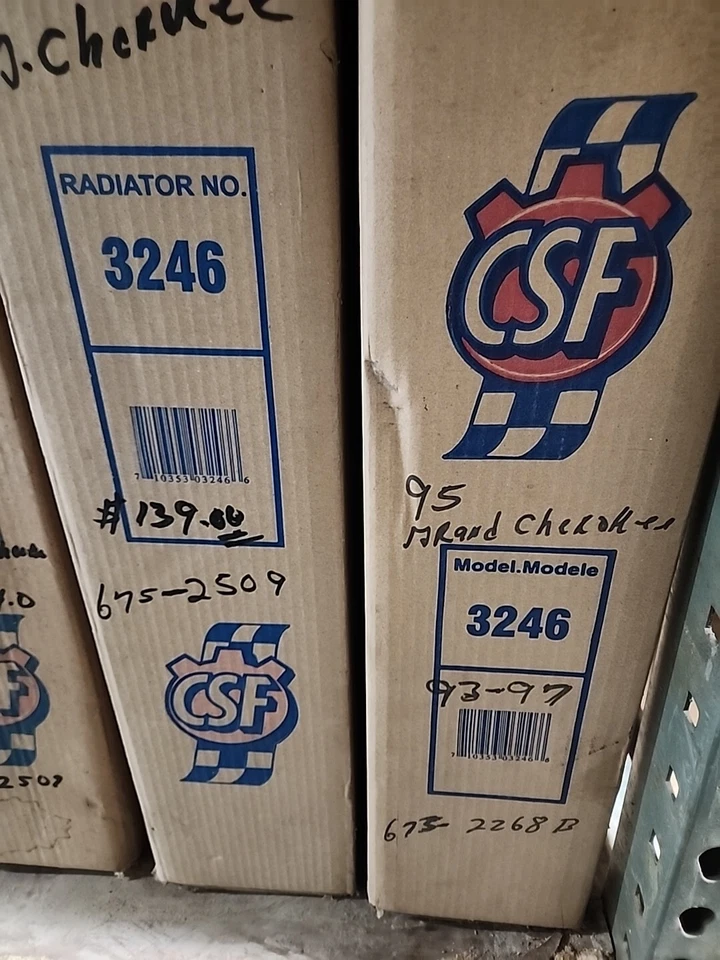 Radiador CSF 3246 para Jeep Grand Cherokee 1993-1998 Foto 3 de 3