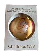 1989 Schmid Angelic Musician Christmas Ornament Inspired by Berta Hummel W/Box
