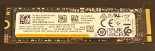 One Samsung 512 GB PCIe Gen4 * 4 NVMe SSD Tested with Clam Shell
