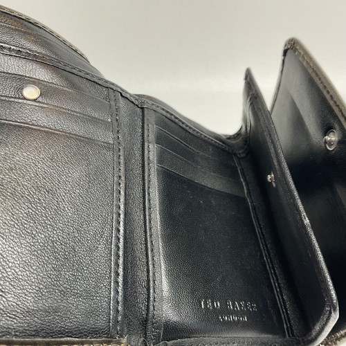 Billetera de cuero patentada para mujer Ted Baker triple oliva/marrón cuero negro - Imagen 8 de 12