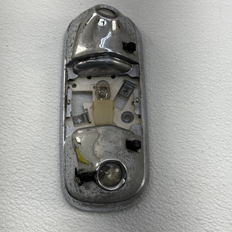 1980-1996 Ford F-150 F-250 F-350 Bronco e mais luz cúpula cromada aérea fabricante de equipamento original - Imagem 3 de 4