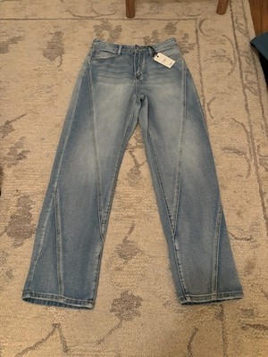 Forever 21 Women's High Rise Slim Straight Jeans Light Wash Blue Denim 5-Pkt
