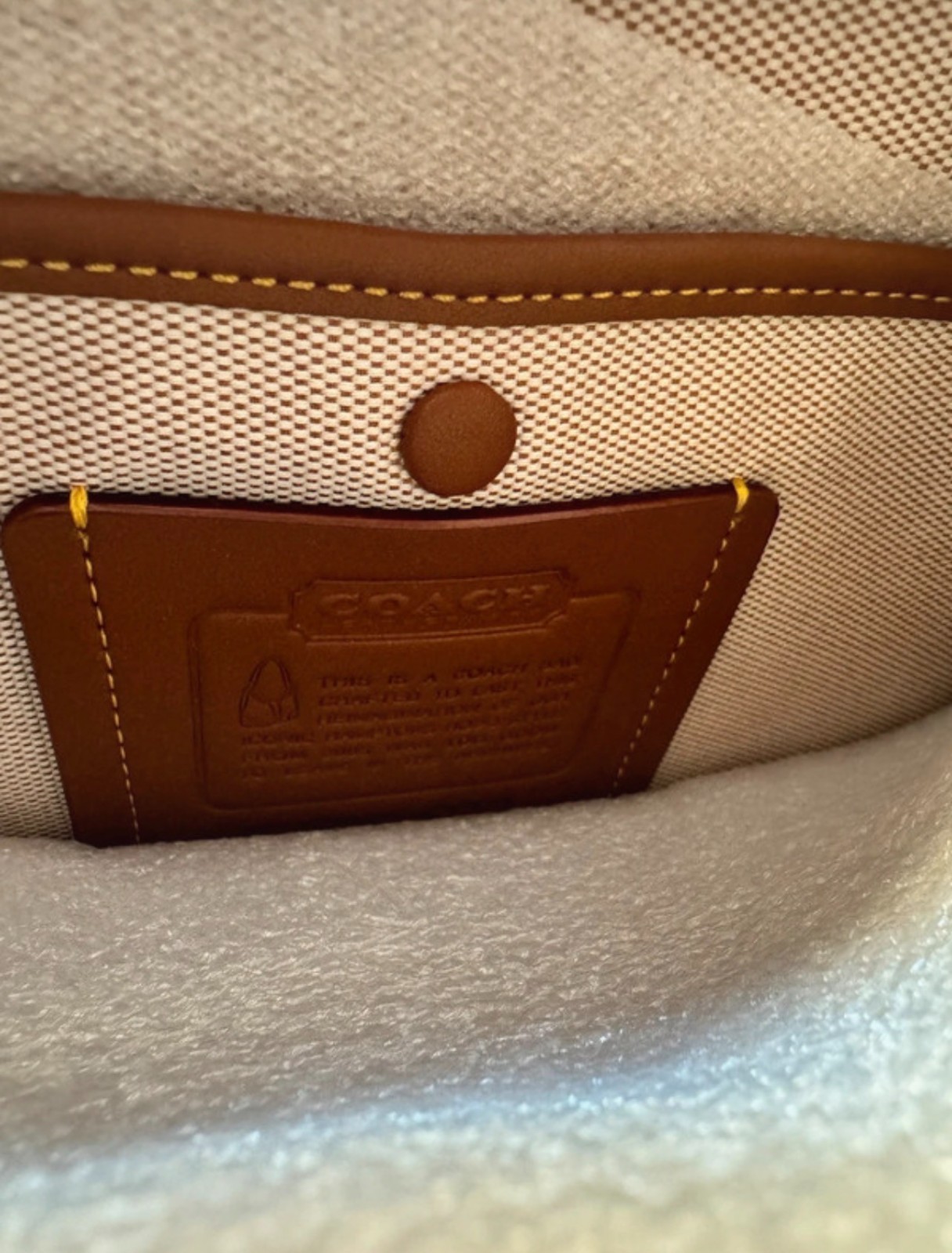 Coach Hampton Hobo Bag in Sinature Jacquard image 7