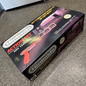 Nintendo Entertainment System NES-001 Action Set Console Bianca Buone Condizioni 