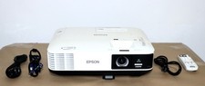 Epson PowerLite 1985WU 3LCD, WUXGA HDMI Projector, 4800 Lumens . 352 Hours