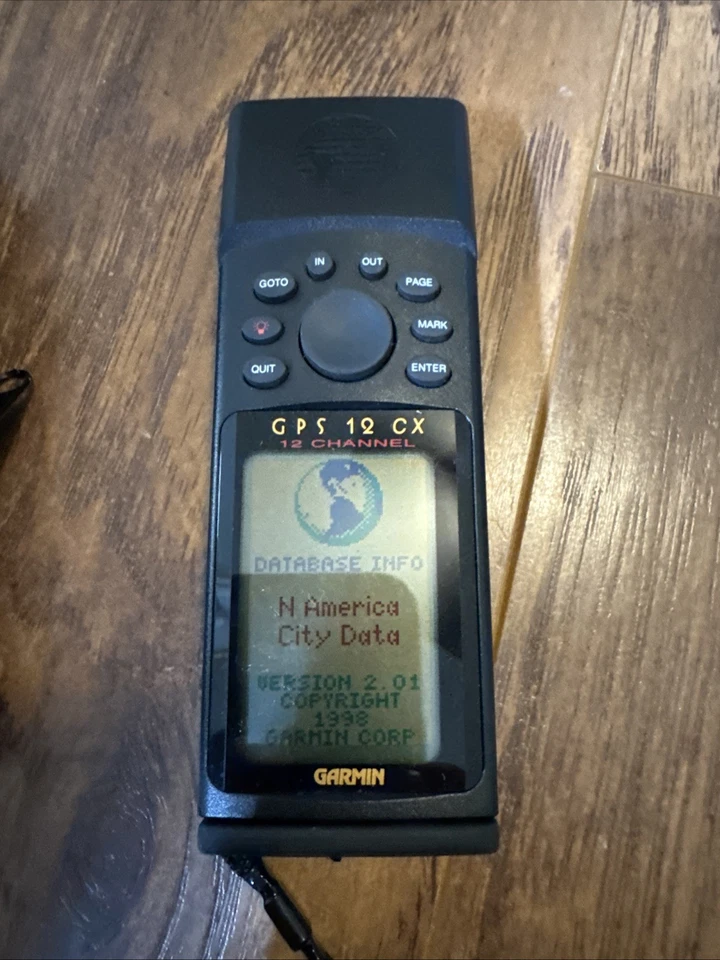 Garmin GPS 12CX Handheld Personal Navigator 12 Channel Hiking Mapping Trekking - Image 2 of 4