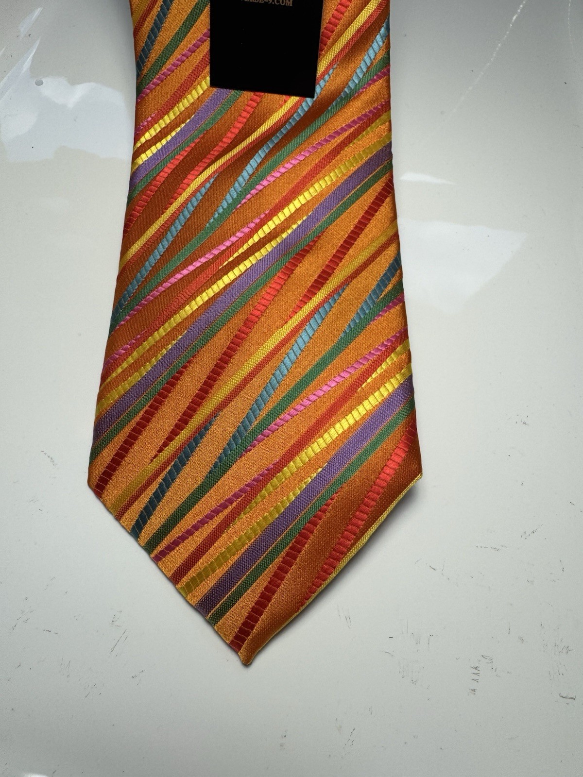 NWT VERSE 9 MULTI COLOR GEOMETRIC STYLE PRINT SILK DESIGNS NECK TIE & HANKY