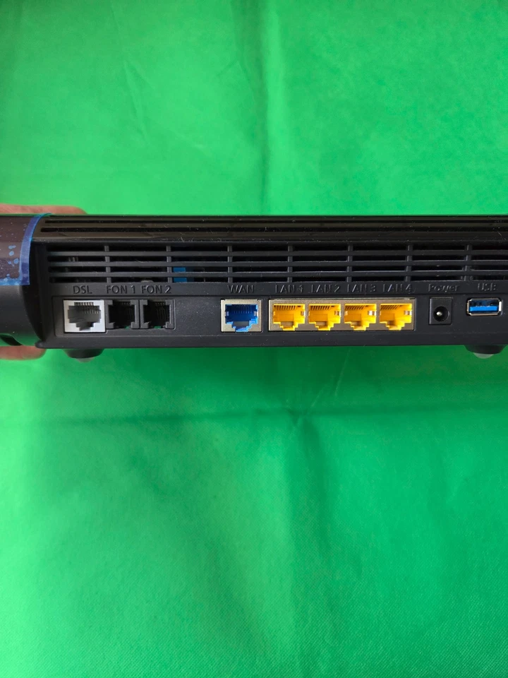 AVM Fritz!Box 7590 AX v2 (1&1 HomeServer Speed+ ) Frei für alle DSL-Anbieter - Bild 3 von 4