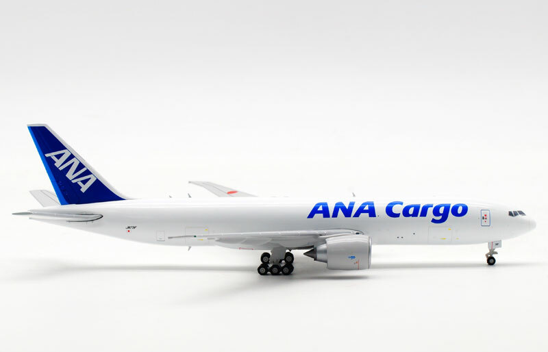 JC Wings ANA Boing777-200LRF JA771F 1:400 Diecast JET Models