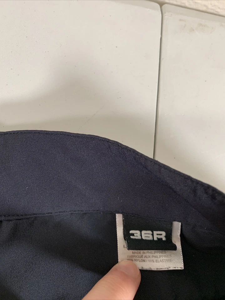 Pantalones Cortos Para Hombre Under Armour Heat Gear Frente Plano Talla 36W x 9" Entrepierna Negros Foto 4 de 4