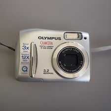 camera olympus digital D535 zoom open box instruction book  CD camera case incl