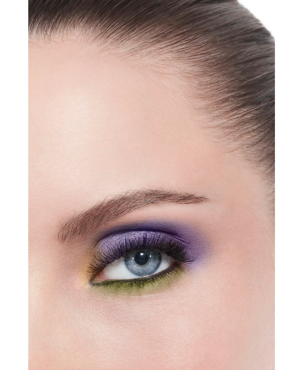 CHANEL LES 4OMBRES 394 DIVINATION アイシャドウ Chanel Les 4 Ombrés Limited Edition 394 Divination Quadra