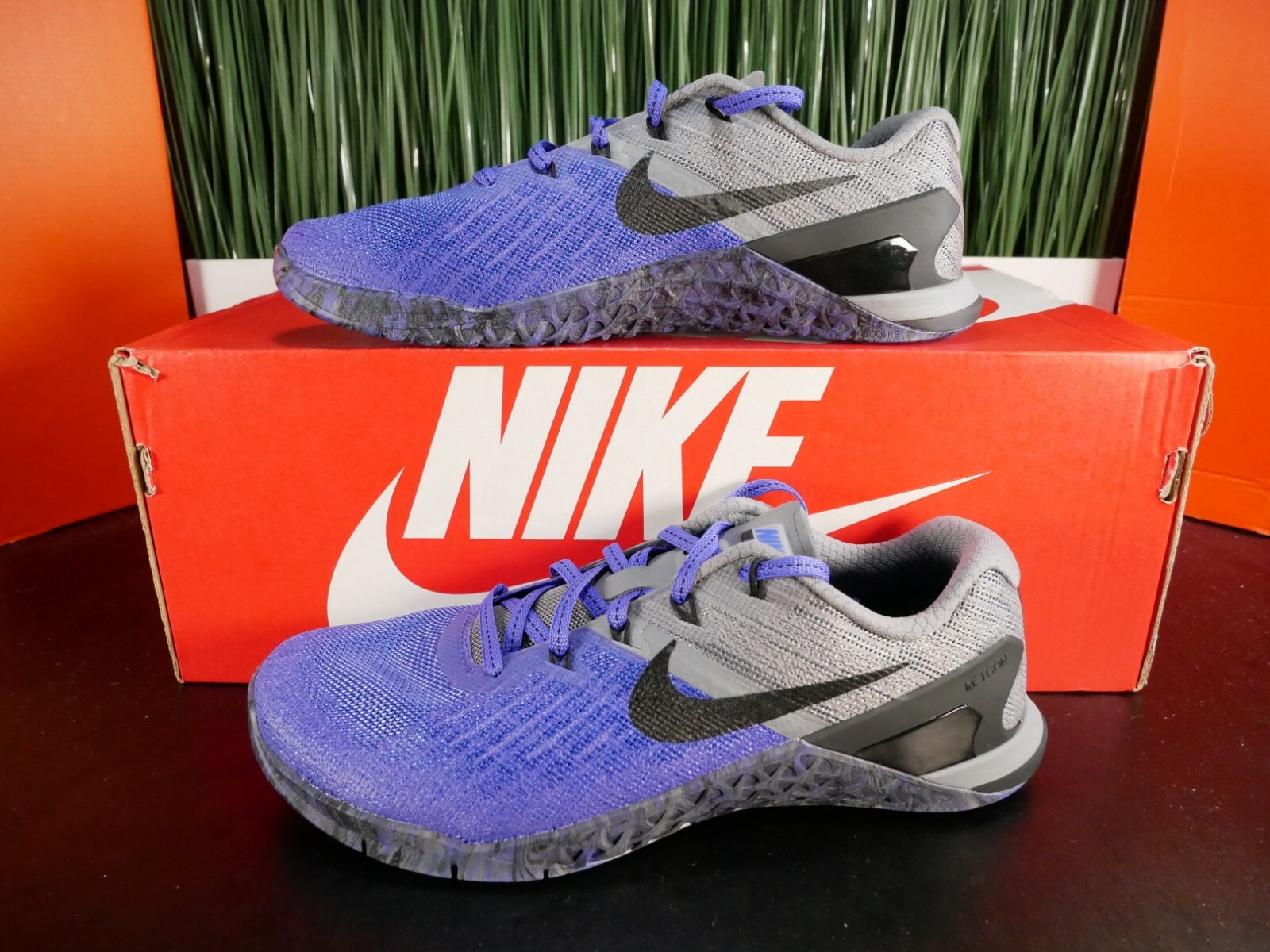 nike metcon 3 grey