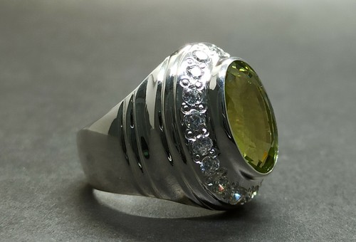 Big Pale Green Peridot Mens Ring Sterling Silver 925 Handmade Green Beryl Ring - Picture 11 of 12