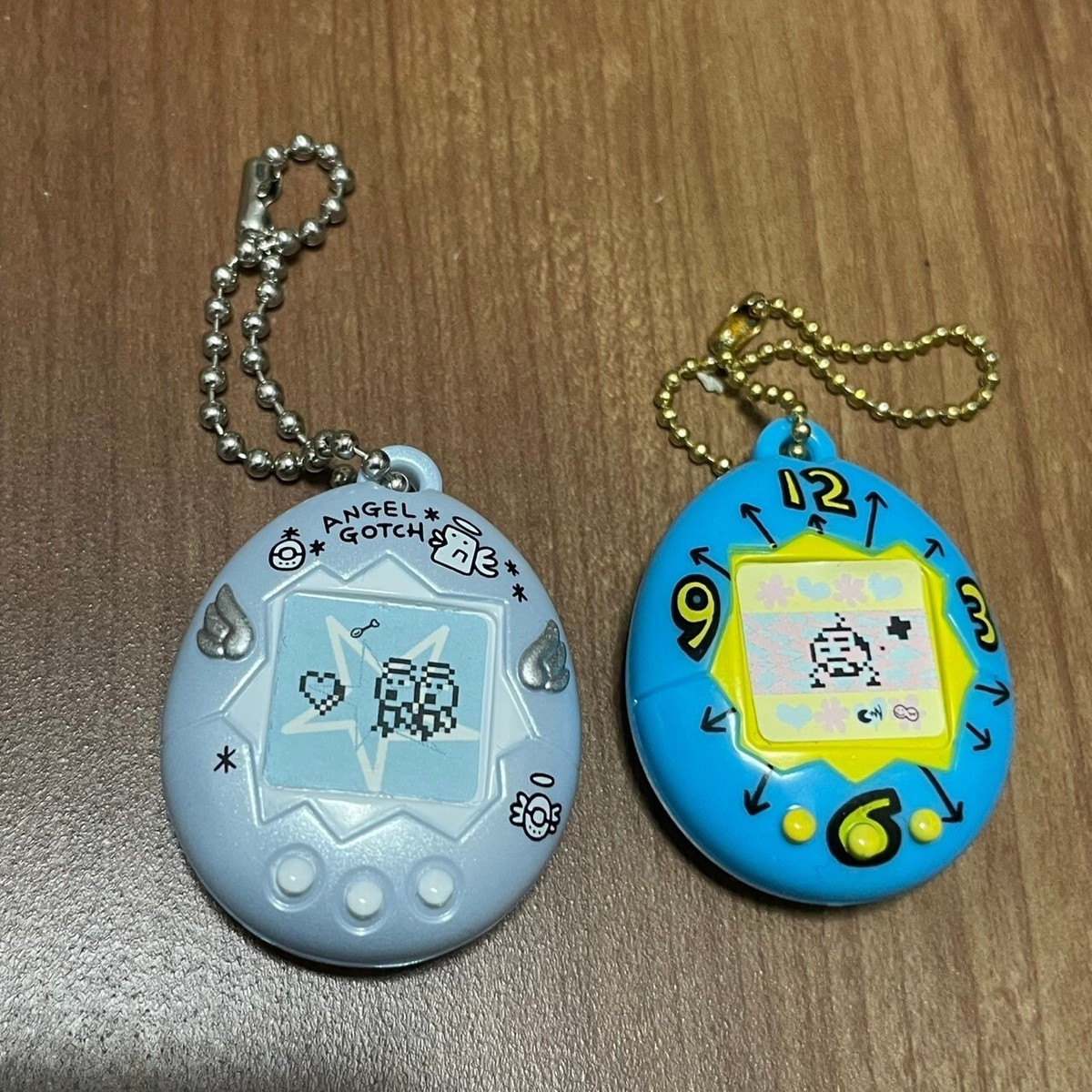 Bandai Tamagotchi Tenshitchi Angelgotchi Angel Mini charm keychain