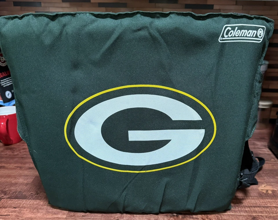 Asiento acolchado enrollable Green Bay Packers Coleman Stadium Seat Foto 2 de 3